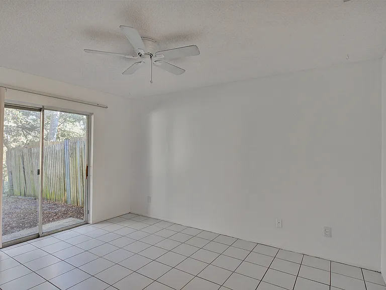 3683 Wynford Dr — Photo 16