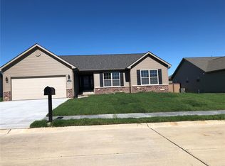 1449 Winchester Grove Ct, O'Fallon, IL 62269