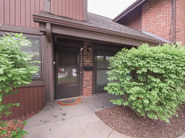 4357 Tavistock Cir, Saint Louis, MO 63129