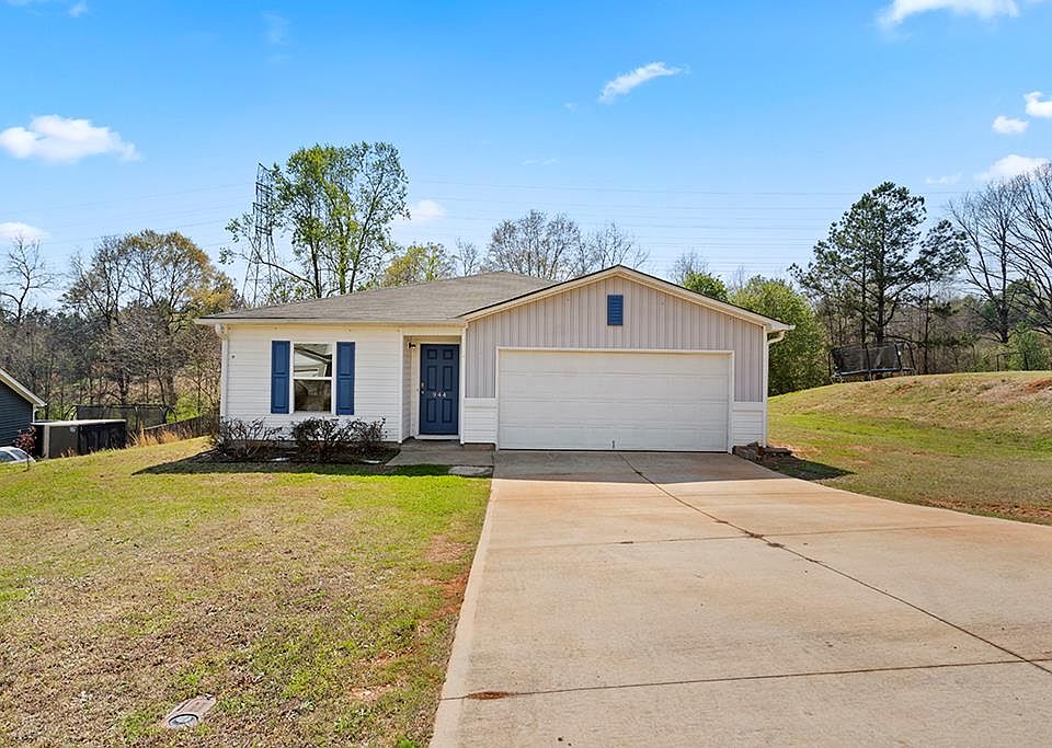 1st image of 944 Echo Ridge Dr