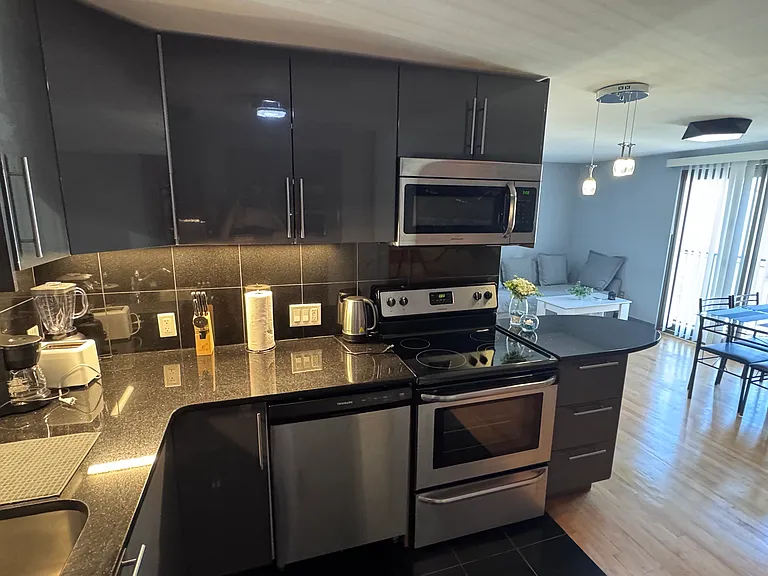 62 Spring St #2R — Photo 5