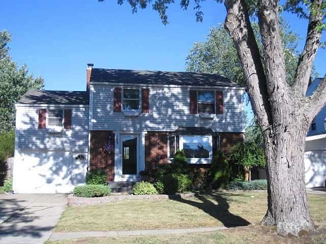 1st image of 105 Patricia Dr
