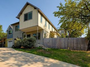 1158 Ridgeway Dr #A, Austin, TX 78702