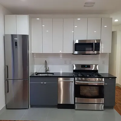 Rented by Real Team Brokerage | media 14