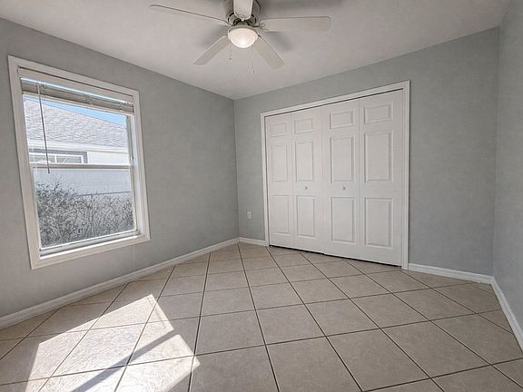 5th image of 3216 SW 7th Pl