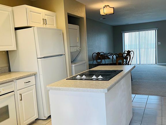 4th image of 2101 N Atlantic Ave #60