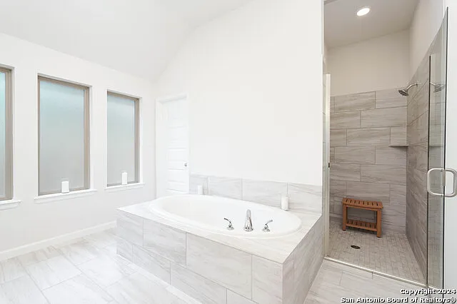 14308 Apache Wls — Photo 17