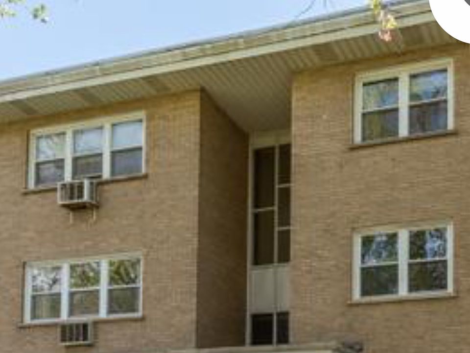 1st image of 5445 N California Ave APT 3C