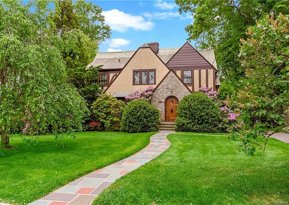 48 Edgewood Road, Scarsdale, NY 10583 Zillow