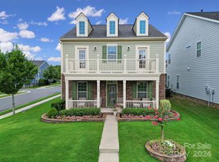 5103 Waterloo Dr, Tega Cay, SC 29708