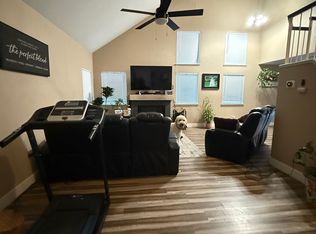 1832 Hammertown Dr, Stockton, CA 95210