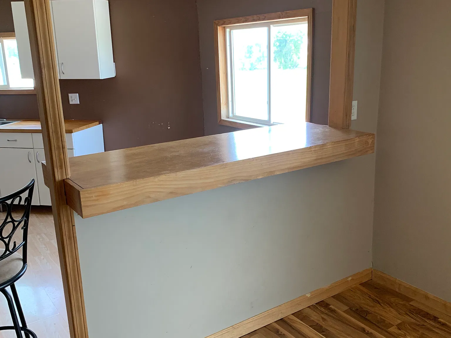2 bed, 700 sqft, $800 — Photo 3