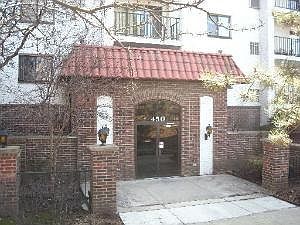 1st image of 450 Plum Creek Dr APT 207