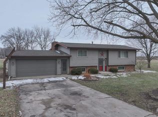 230 Law Ave, Iowa Falls, IA 50126