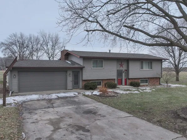 230 Law Ave, Iowa Falls, IA 50126