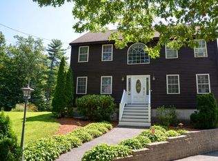 34 Seabrook Rd, Salisbury, MA 01952