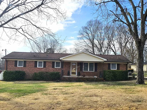 107 Marcie Dr, Boiling Springs, SC 29316