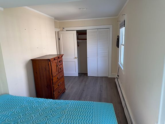 3rd image of 32 W End Ave