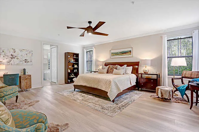 2847 Tiburon Blvd E #101-1 — Photo 46