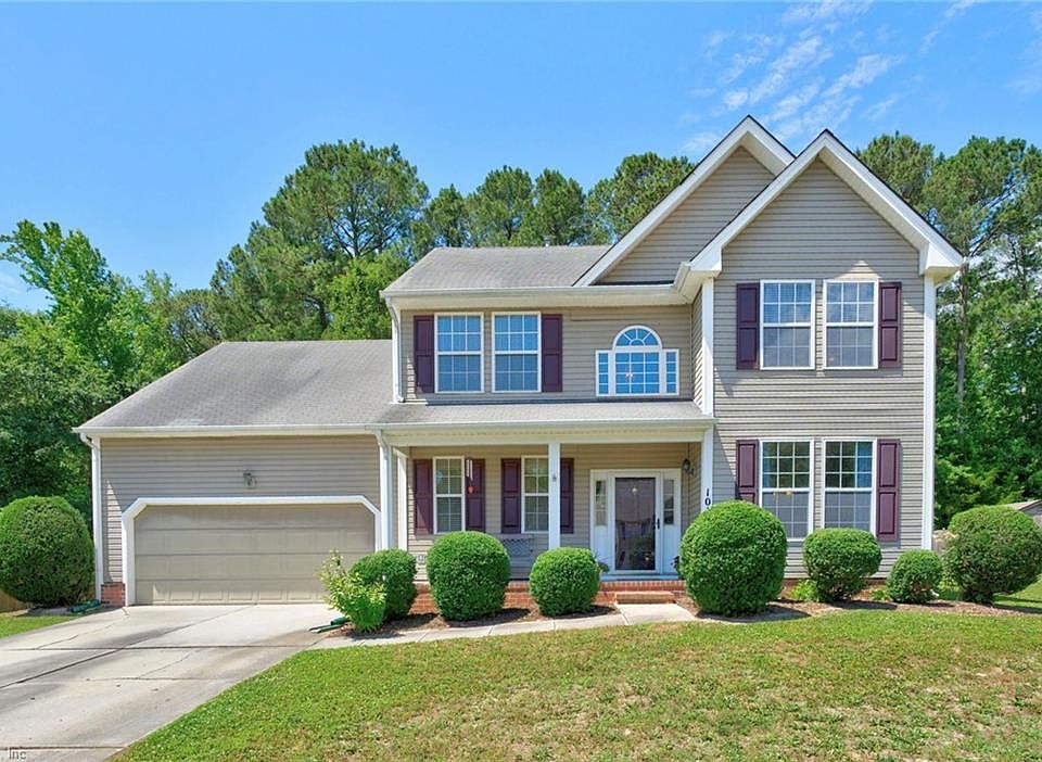 1st image of 1019 English Oak Dr