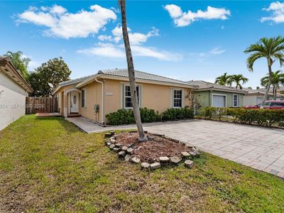 10523 SW 161st Pl, Miami, FL, 33196