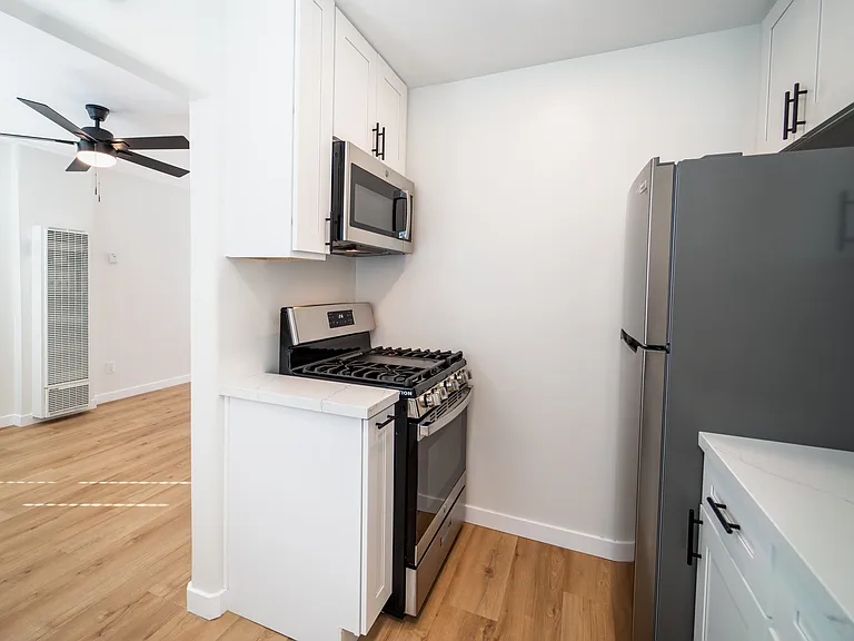 1900-08 San Diego Ave #1902 — Photo 3