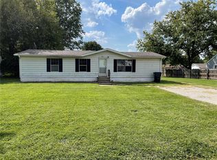 1213 Schilling Ave, Belleville, IL