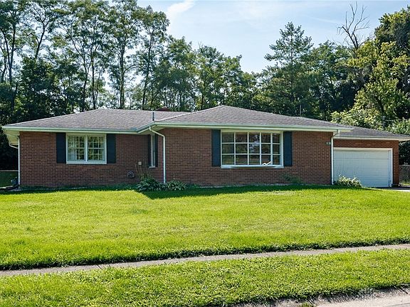 3rd image of 5130 Dee Alva Dr