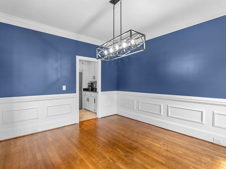 101 Hollingwood Dr — Photo 15