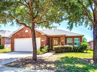 4513 Fox Sedge Ln, Denton, TX 76208