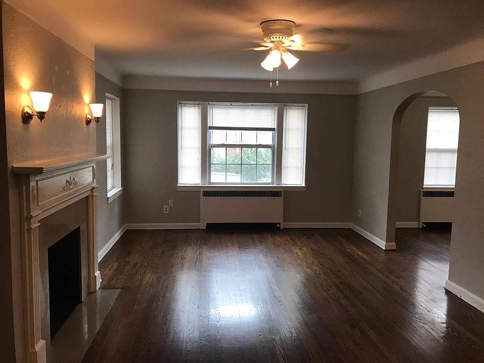 1st image of 2621 N Moreland Blvd APT 3