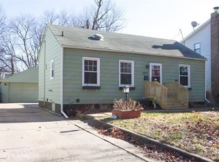 2521 37th St, Des Moines, IA 50310