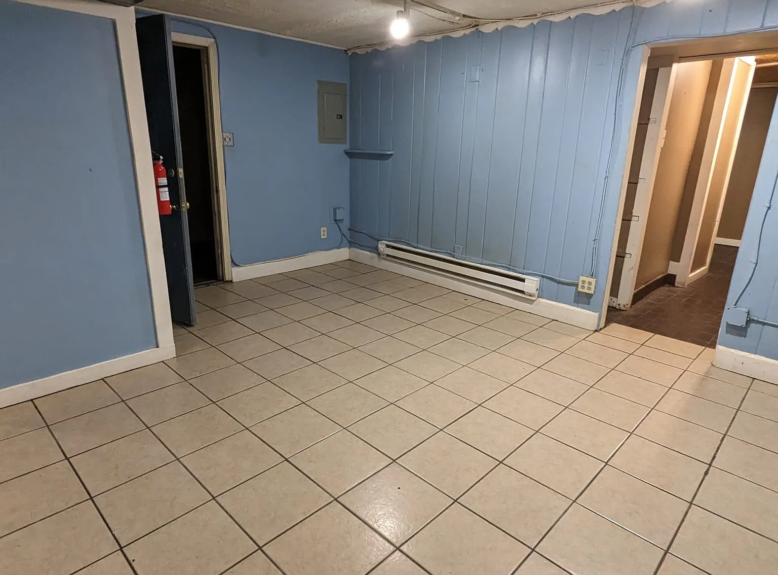 Studio, 1000 sqft, $775 — Photo 4