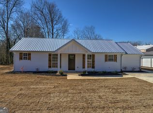 22 NE School St, Rydal, GA 30171
