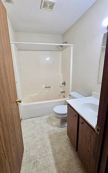 1828 W Jefferson St #4 — Photo 10