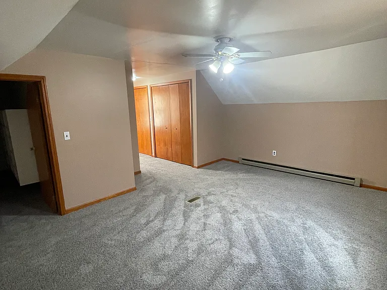 22785 Arlington St — Photo 21