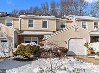 348 Tall Meadow Ln, Yardley, PA 19067