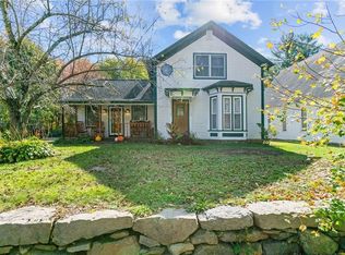 186 Hopkins Hollow Rd, Coventry, RI 02827