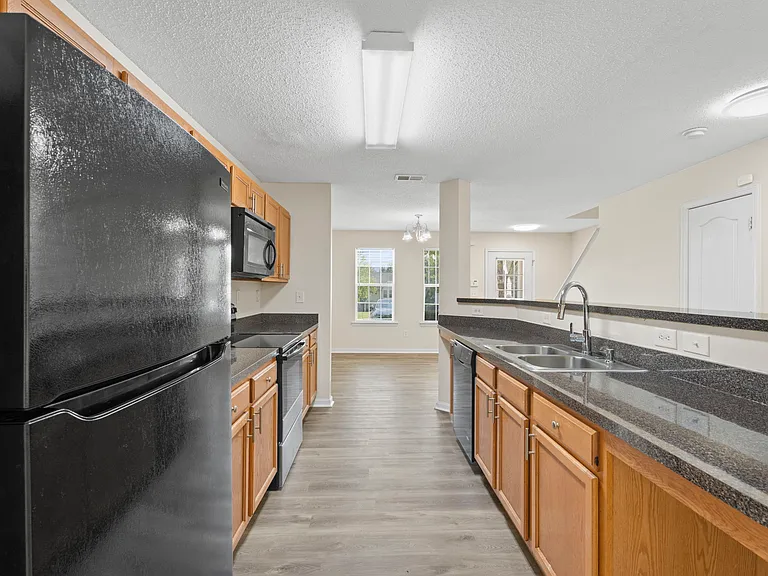745 Outlook Way — Photo 10