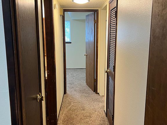 3rd image of 1914 George Washington Way APT A