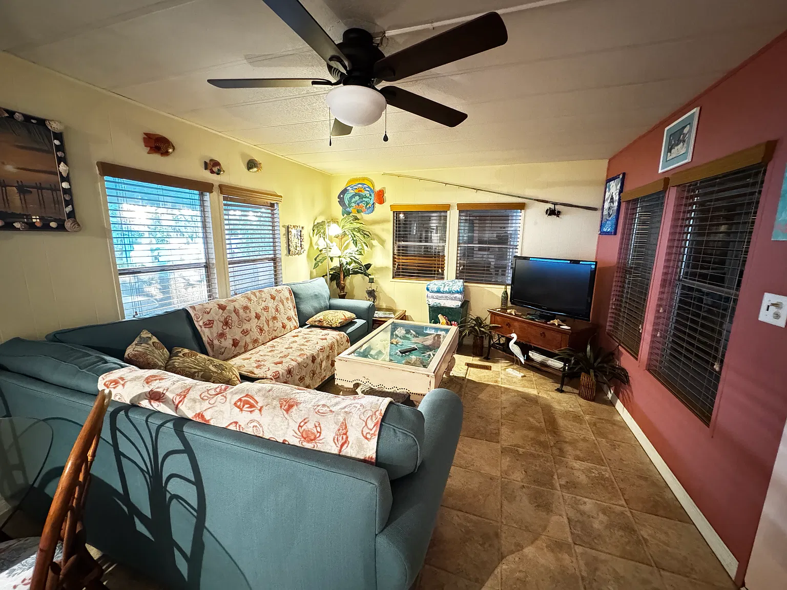 710 N Silver Cir — Photo 2