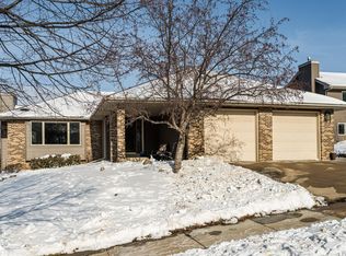 2118 Ponderosa Dr SW, Rochester, MN 55902