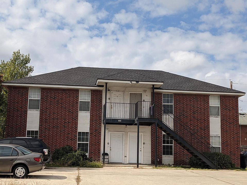 1st image of 1601 Benttree Dr #A