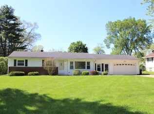 2803 Radcliffe Ave, Portage, MI 49024