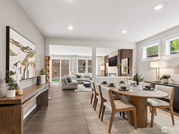 5th image of 23688 SE 49th Street #2