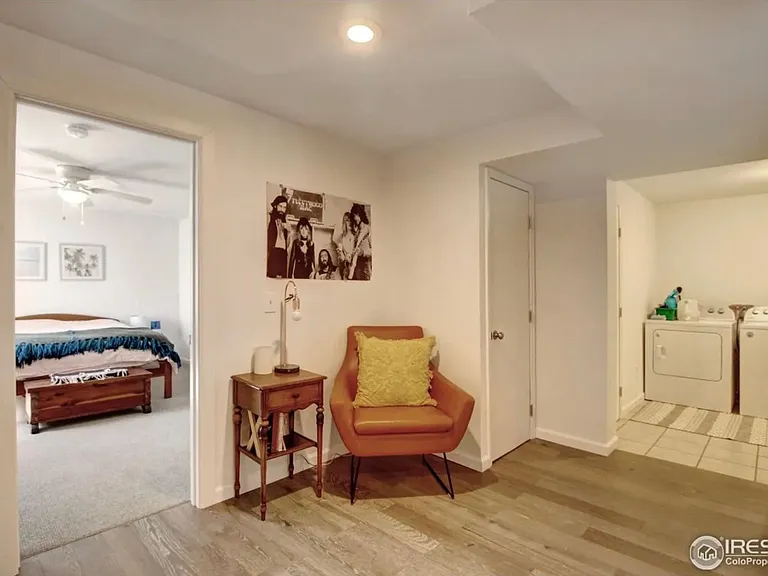 545 Main St #BASEMENT — Photo 2