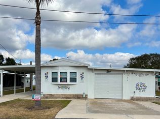 444 Osceola Ave, Frostproof, FL 33843