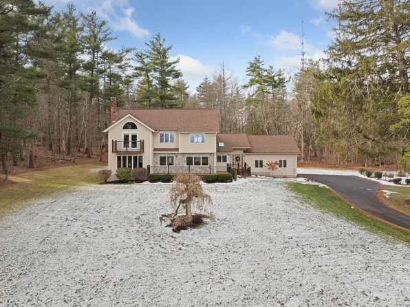 49 SEARLES Road, Windham, NH 03087