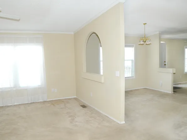 224 Heather Ridge Dr, Gaston, SC 29053
