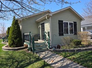 303 Burnham St, Lowell, IN 46356
